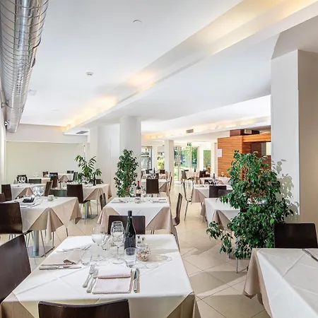 Martini Hotel 3*